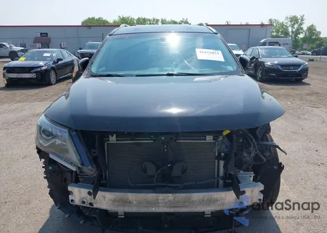 2017 Nissan Pathfinder S from USA, damaged, VIN 5N1DR2MM8HC649695